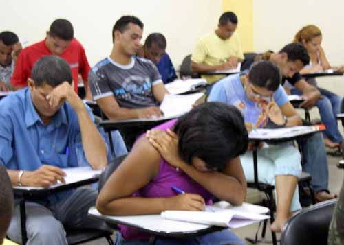 Dez mil vagas para concurso em Mato Grosso